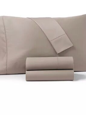 Charter Club Damask Collection 
Solid 550 Thread Count 100% Cotton 4-Pc. Sheet S